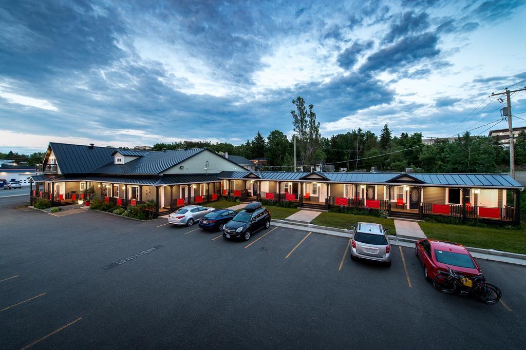 Auberge Amerilys Riviere-du-Loup Exterior photo